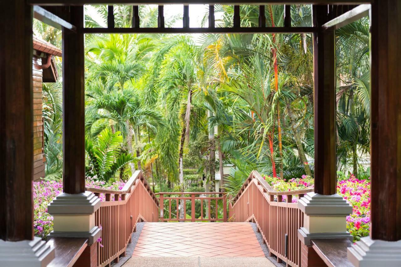Khaolak Bayfront Resort Takuapa Экстерьер фото
