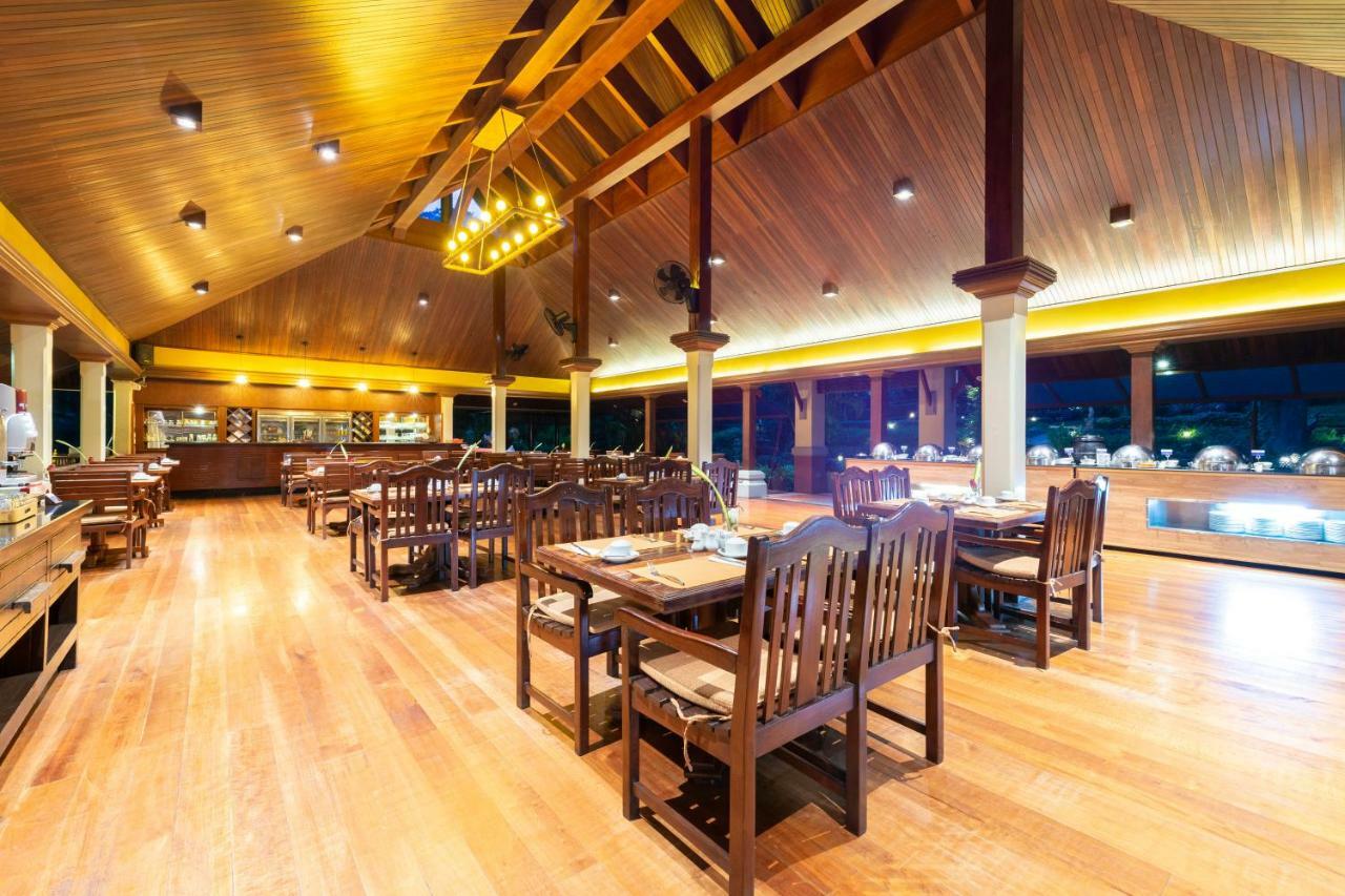 Khaolak Bayfront Resort Takuapa Экстерьер фото